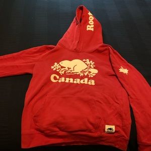 Red Roots Canada sweater